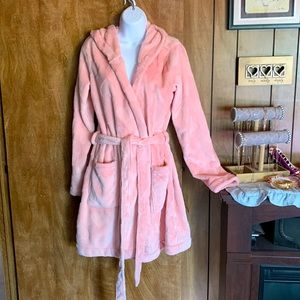 NWOT Pretty In Pink Hoodie🔥